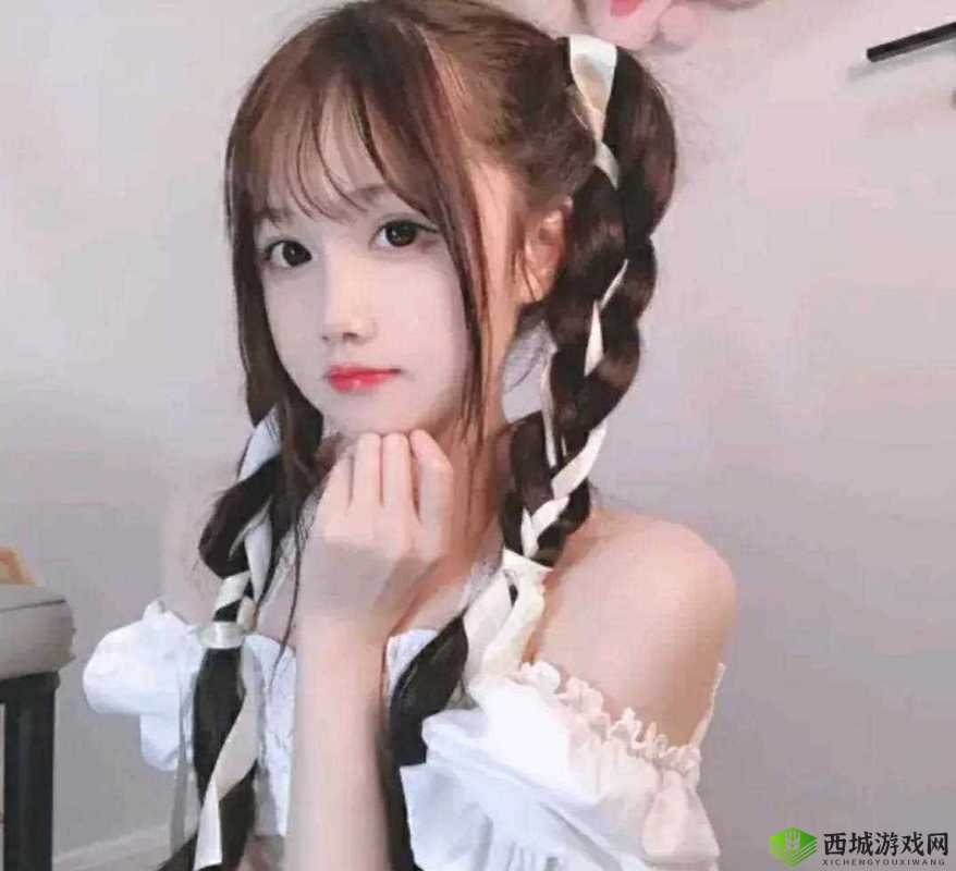 隔壁妹妹：天真无邪的可爱少女