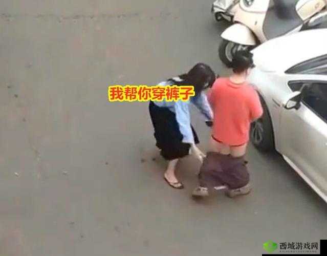 女子主动扒腿让男生桶爽以获极致满足感